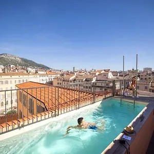 L'eautel Centre Port Toulon
